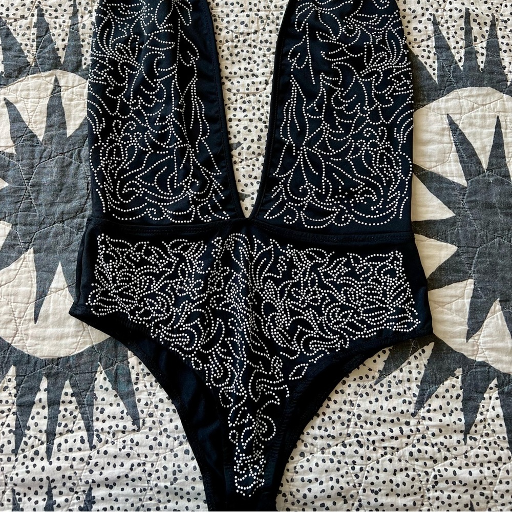 Forever 21 Black and White Embellished Bodysuit - Picture 4 of 6